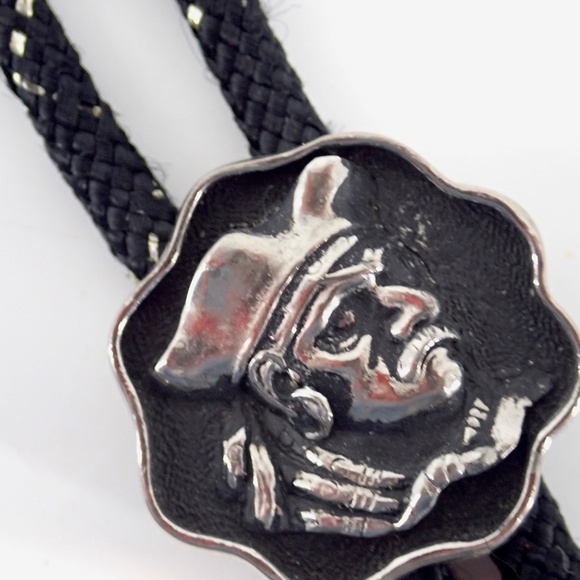 Pirate Bolo Neck Tie Western Cowboy Black & Silver Tone excellent condition - Picture 8 of 8